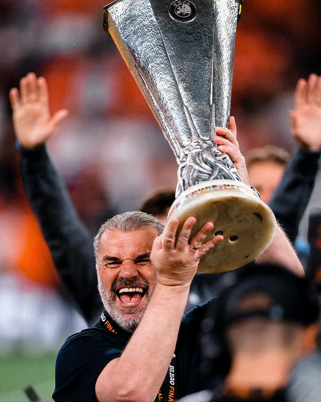 lol台服官网首页地址-赛地聚焦：欧超杯转会期热度飙升，托特纳姆更衣室发声，信心回归，身体对抗强度拉满的简单介绍