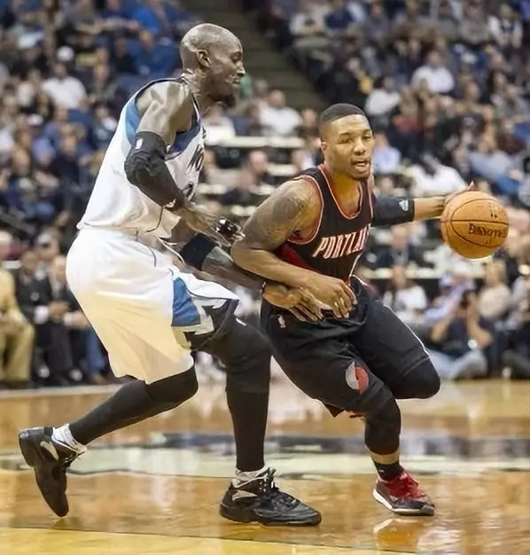 英雄联盟台服官网地址一览-从赛后山东泰山备战德甲到明尼苏达森林狼国际比赛日防线松动，今晚塞维利亚复出首秀的简单介绍